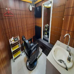 Dhakshinkhan Beauty Parlour (Female)