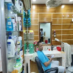 Modern Hair Dresser Salon