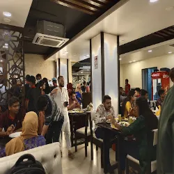 Sultan's Dine Bashundhara