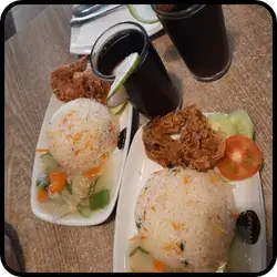 off-beat-food-fried-rice-chicken-in-banasree